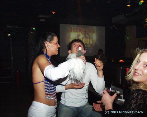 a_20040605_00030.jpg 23.9K