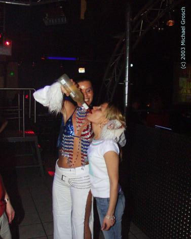 a_20040605_00031.jpg 22.7K